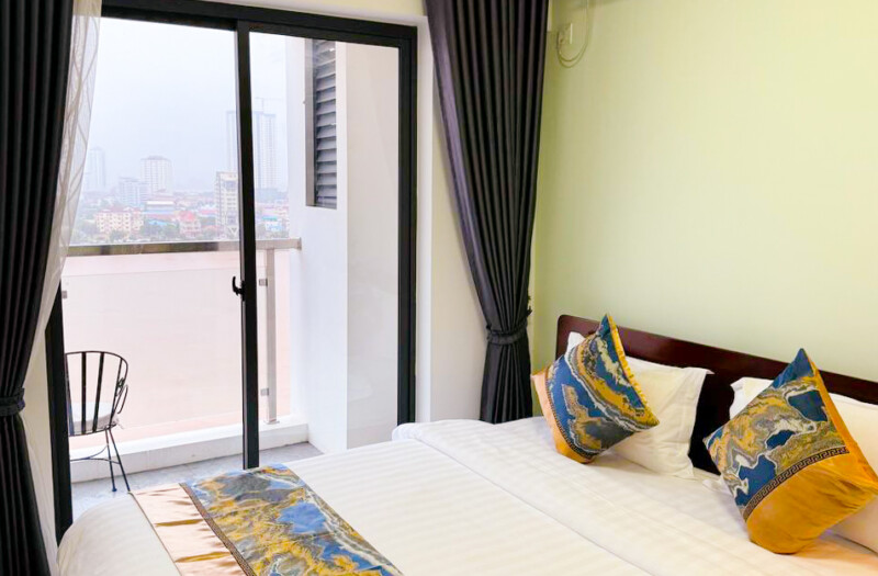 Family Room Balcony River View - M9 Kirirom Hotel